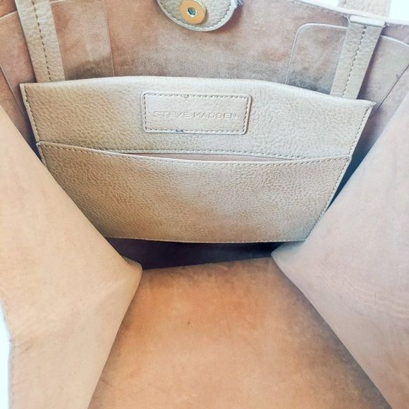 STEVE MADDEN Camel Color Faux Vegan Leather Shoulder Bag - Picture 7 of 8